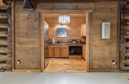 Weaverville House | POOL OPEN! Red Barn Retreat by Carolina Mornings| Pool, Hot Tub & Yoga Studio