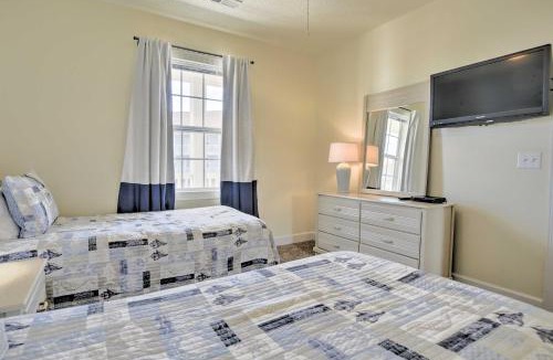 Central Myrtle Beach House | Pools & Golf, 2 Mi to Beach: Myrtle Beach Condo!