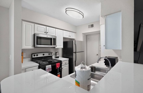 Antioch Apartment | Preakness: Cozy 2BR Retreat
