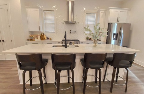 Duluth House | Premium 14-Person Home w/Private Sauna, Games & Fitness