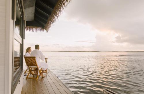 Key Largo Boat Rental | Premium Floating Bungalow by Stay Ombi