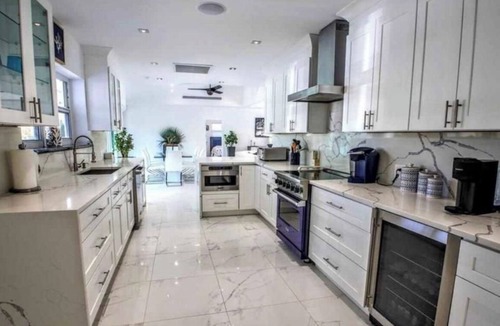 Harbor Beach House | Prestigious & Tranquil Beach house