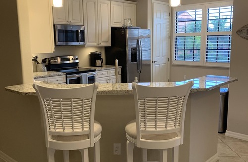Biggar Condo | PRICE REDUCED SEPT & OCT 25 Beautiful 3 BR 2.5 Bath Paseo Townhome in a Quad