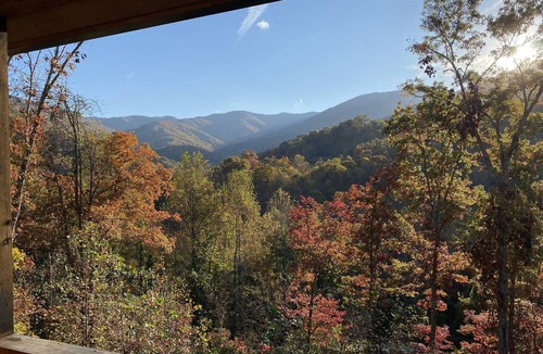 Whittier Cabin | Pricing Specials! Paved Access & Theater Room! 5BR 5.5BA Cabin with Mtn Views