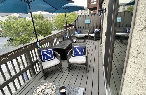 Southend House | Prime Location! Beach Block!