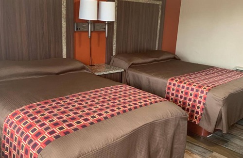 Lake Wales Hotel | Prince of Wales Motel