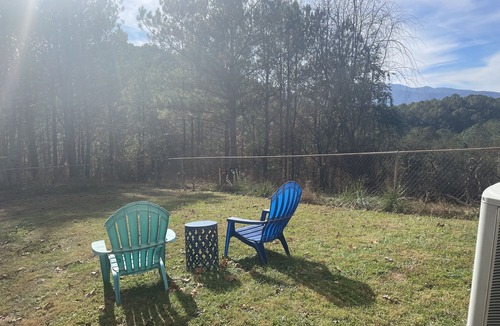 Copperhill Apartment | Private Basement Room Pet Friendly Fenced Yard