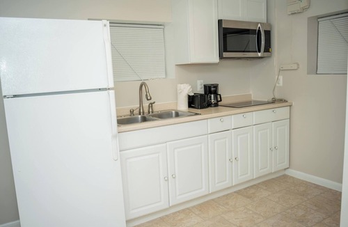 Wheaton-Glenmont House | Private Basement Suite Near Metro, See the Best of Silver Spring