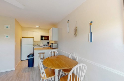 North Forest Beach Villa | Private Beach Access Condo with Shared Pool, Balcony & Free WiFi