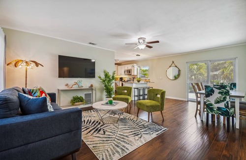 Seminole House | Private Beach Getaway Home - Centrally Located to all Beaches & Entertainment
