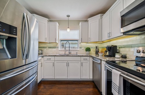 Seminole House | Private Beach Getaway Home - Centrally Located to all Beaches & Entertainment