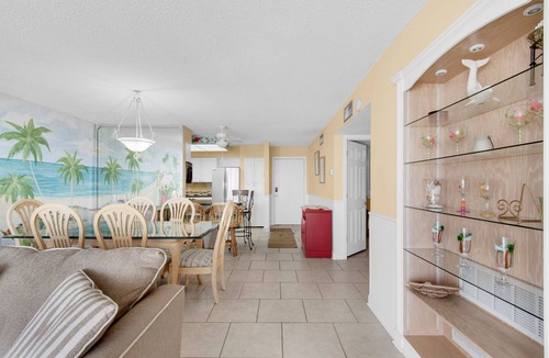 Holiday Isle Condo | 🌊Private Beach~Harbor & Pool Views~Walk2Beach~2BR Dolphin Point 406C