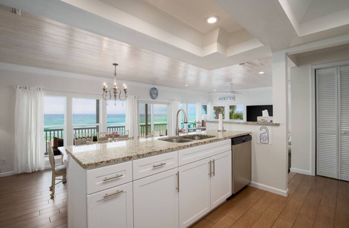 Seagrove Beach Condo | Private Beachfront on West Corner! Free Setups! Deck access to uncrowded beach!