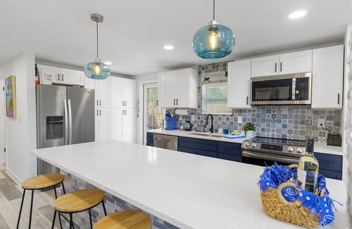 Gulf Coast Acres House | Private Coastal home w. gaming loft, pool table, hot tub, arcades - pet friendly
