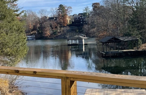 Hickory House | Private cozy lake house with indoor pool!