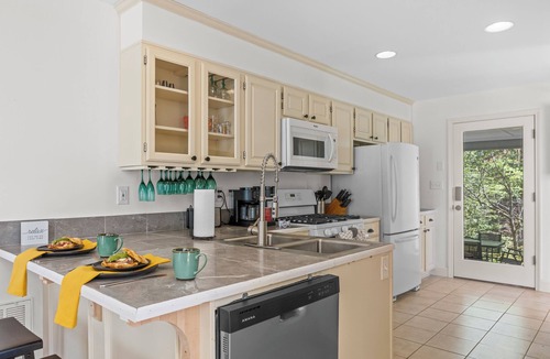 Robbinsville House | Private Dock On Fontana Lake, Kayak, Swim, Pet-Friendly