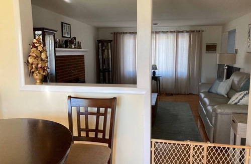 Falling Waters House | Private Escape Close to Everything