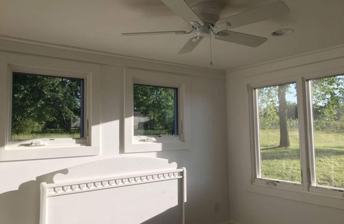 Tryon House | Private Family Cottage 3BR 2 BATH - 2 min to TIEC | The Orange Door