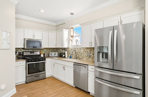 Bahama Beach House | Private Heated Pool! By Pier Park! Steps To Beach!