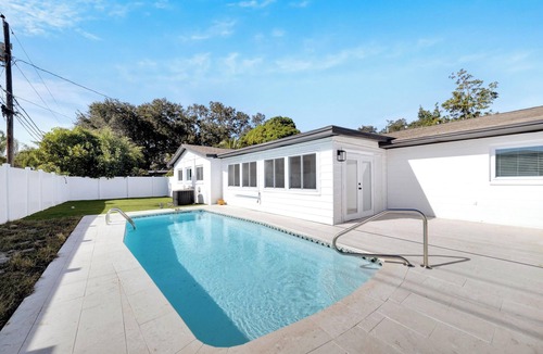 Seminole House | Private Heated Pool | Fenced Yard | Pet Friendly | Seminole