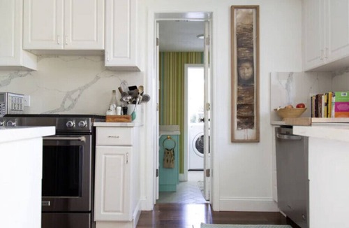 Southside House | Private Hideaway- Entire 3 BR/2.5 Bath bungalow with saltwater pool