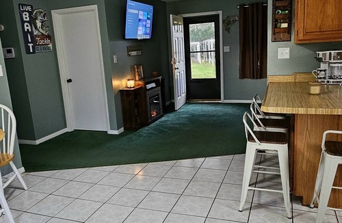 Satsuma House | Private Home and Dock on Dunns Creek!nSportsman's paradise, hosted by Sportsman.