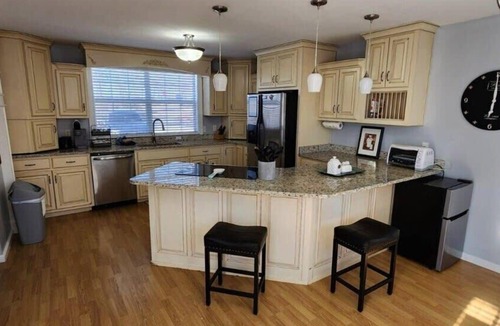 Lookout Mountain House | Private home - fire pit, deck, & great location!
