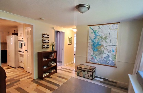 Mountain Island House | Private home on beautiful Mountain Island Lake in Charlotte