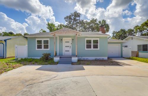 Bayview House | Private Hot Tub and Fenced Yard Sleek Gulfport Home