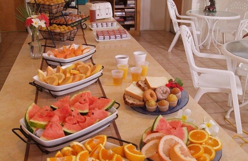Little Torch Key Hotel | Private Island Escape with Breakfast Included, Beach & Pool Access