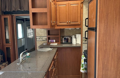 Edgar RV Rental | Private Lakefront Campground in Hawthorne