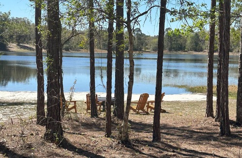 Edgar RV Rental | Private Lakefront Campground in Hawthorne