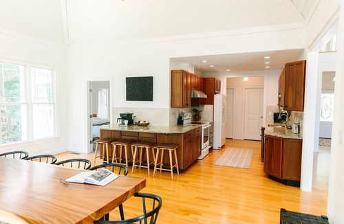 Roxboro House | Private Lakefront Getaway