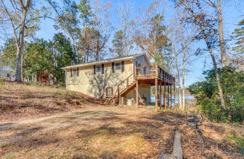 Reed Creek House | Private Lakefront Home w/Views & Dock in Hartwell