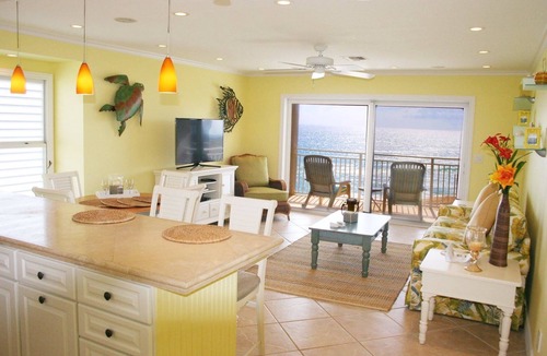 Stuart House | Private Oceanfront Condo at Hutchinson Island Marriott Resort