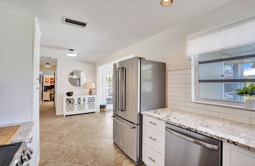 Boynton Beach House | Private Palm Oasis - minutes to the beach and downtown Delray