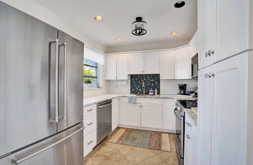 Boynton Beach House | Private Palm Oasis - minutes to the beach and downtown Delray