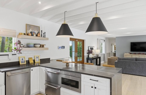 Ludlam House | Private Palm Oasis - Pool, Spa, Fire Pit & Outdoor Kitchen