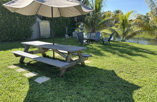 Golden Gate House | Private Paradise: Your Dream Vacation Retreat