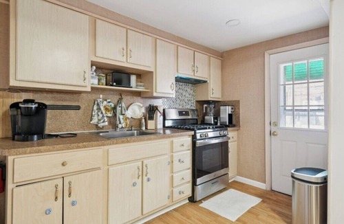 South Philadelphia House | Private Philadelphia Getaway Near Downtown CB Park