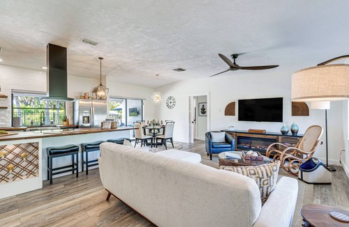 Port Charlotte House | Private Pool & Dock: Relaxing Port Charlotte Oasis