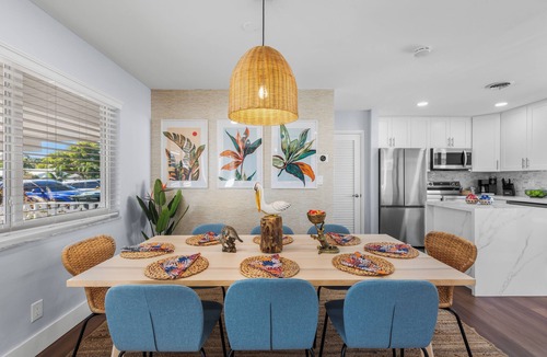 Survey Creek House | Private Pool - Outdoor Dining - Tropical Oasis