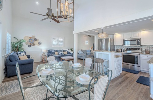 Hills T P House | 🏖️Private Pool | Easy Beach Access | Great Outdoor Spaces | Into the Mystic🏖️