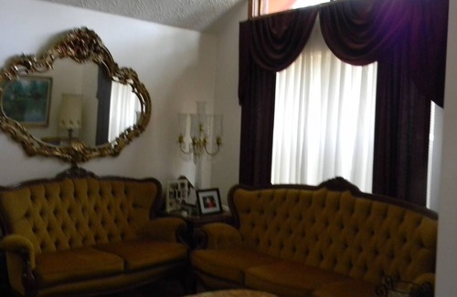 Orange Park Resort | Private room ∙ 1 guest