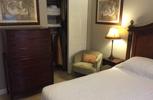 College Park Resort | Private room ∙ 2 guests