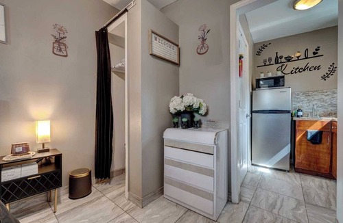 Orlando Apartment | Private Studio w/private Entry Near UCF & Airport