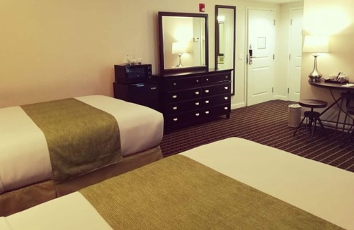 West Orange Hotel | Private Studio with Gym at Wilshire Grand Hotel