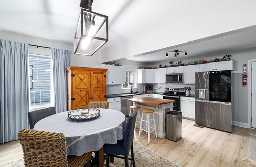 East Chattanooga House | Private Updated Home W/Dedicated Work Space - Close to Downtown