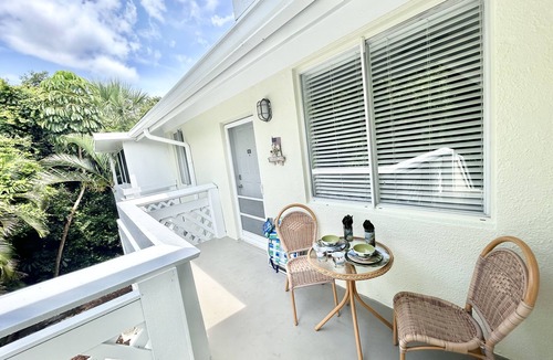 Jupiter Bay Villa | Private Villa @ Jupiter Bay Resort - walk to Jupiter Beach!