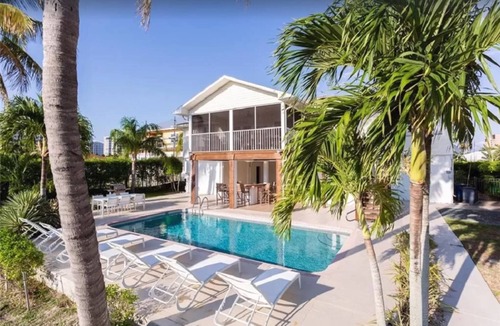 Laguna Shores House | Private waterfront villa - private pool